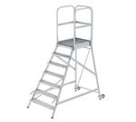 Escalier à plate-forme, avec marches d’un seul côté, roulettes et poignées, en caillebotis acier - 7 marches